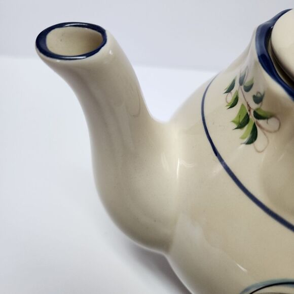 Cracker Barrel Farmhouse Rooster Porcelain Tea Pot - Picture 4 of 9